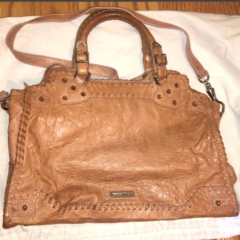 Rebecca Minkoff - Picture 5 of 7